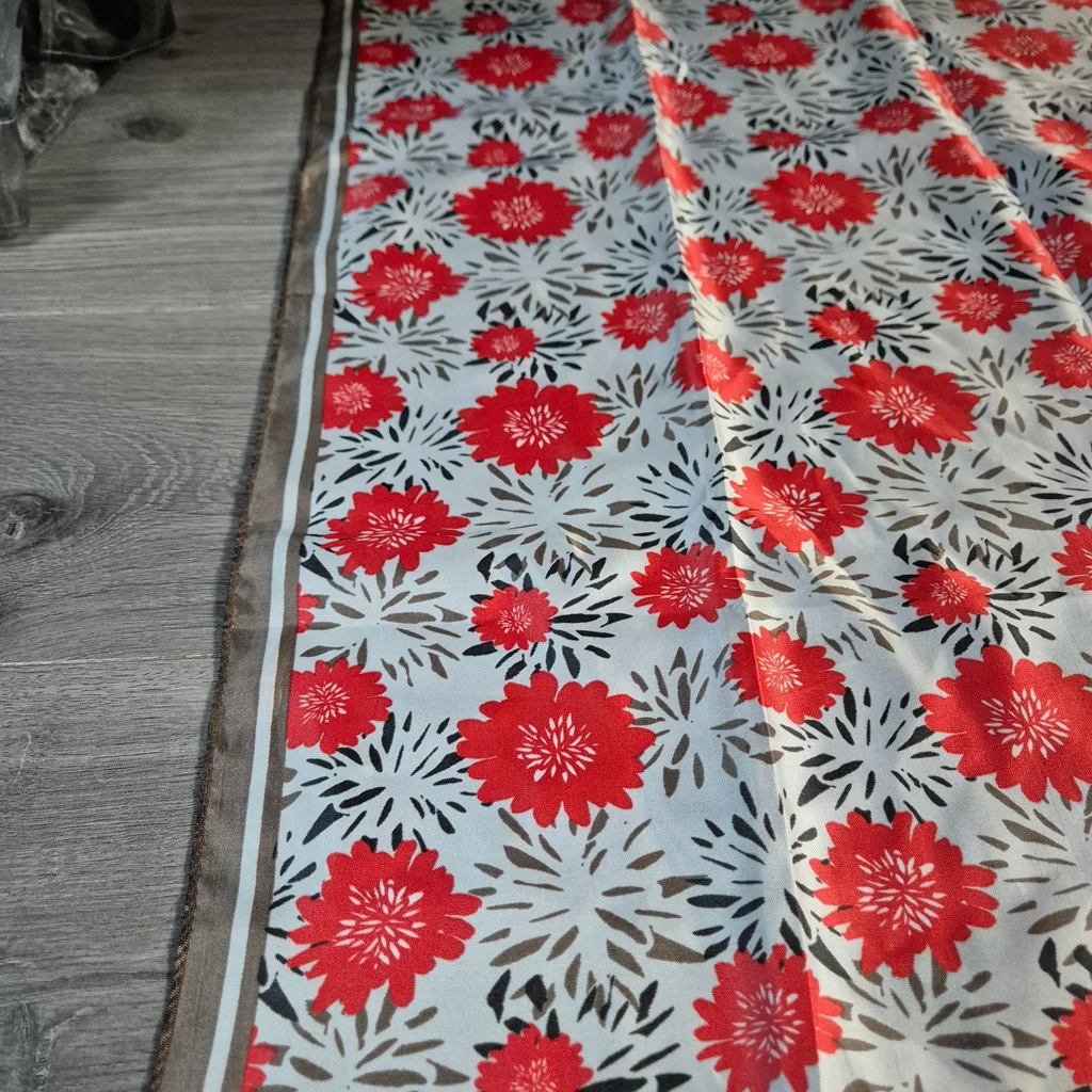 Vintage floral print square scarf – photo 2